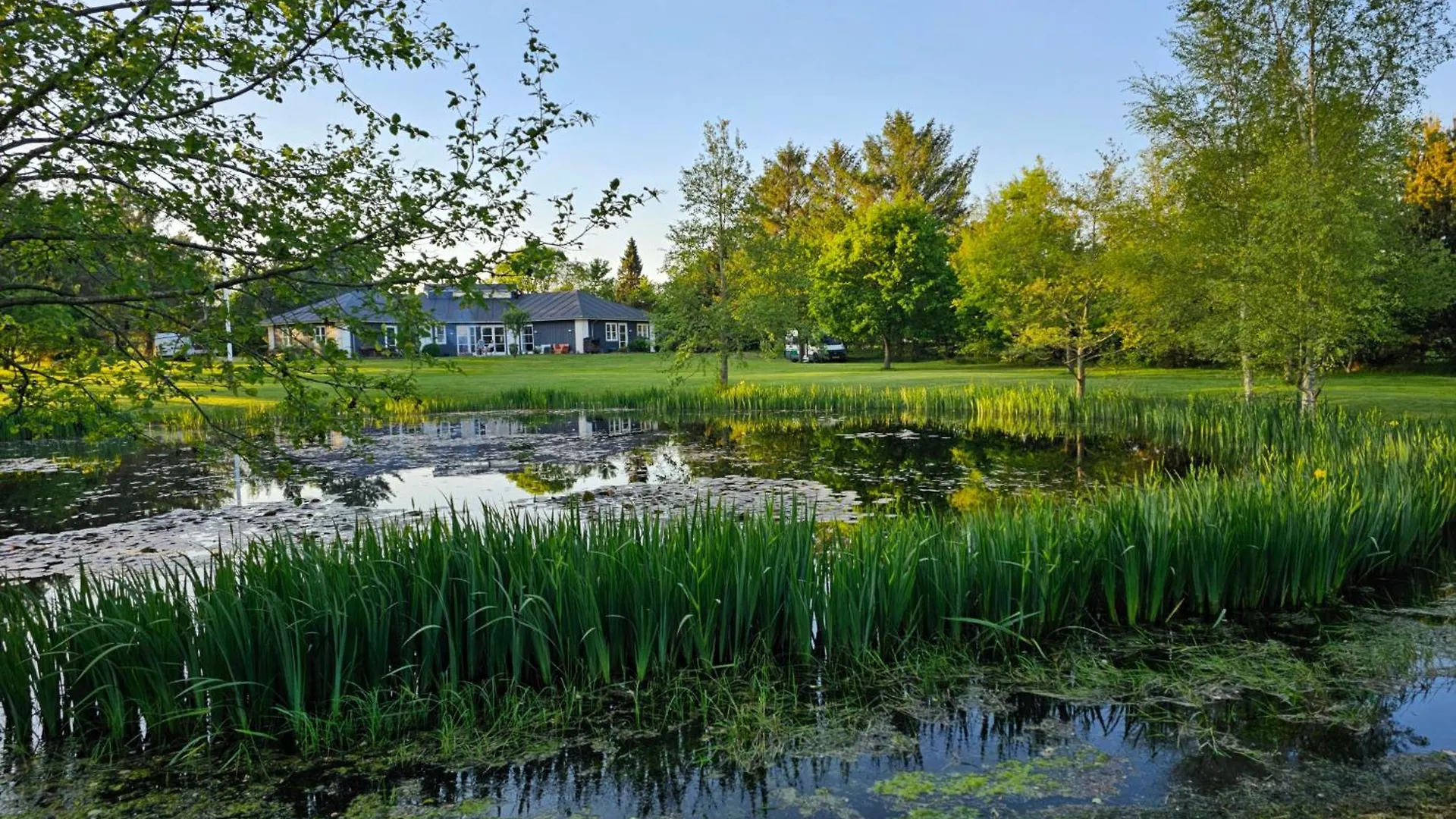 Bed & Breakfast Guesthouse Tradsborgvej Tjareborg